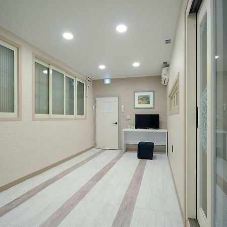 Family Hotel Bnb Busan Exterior foto